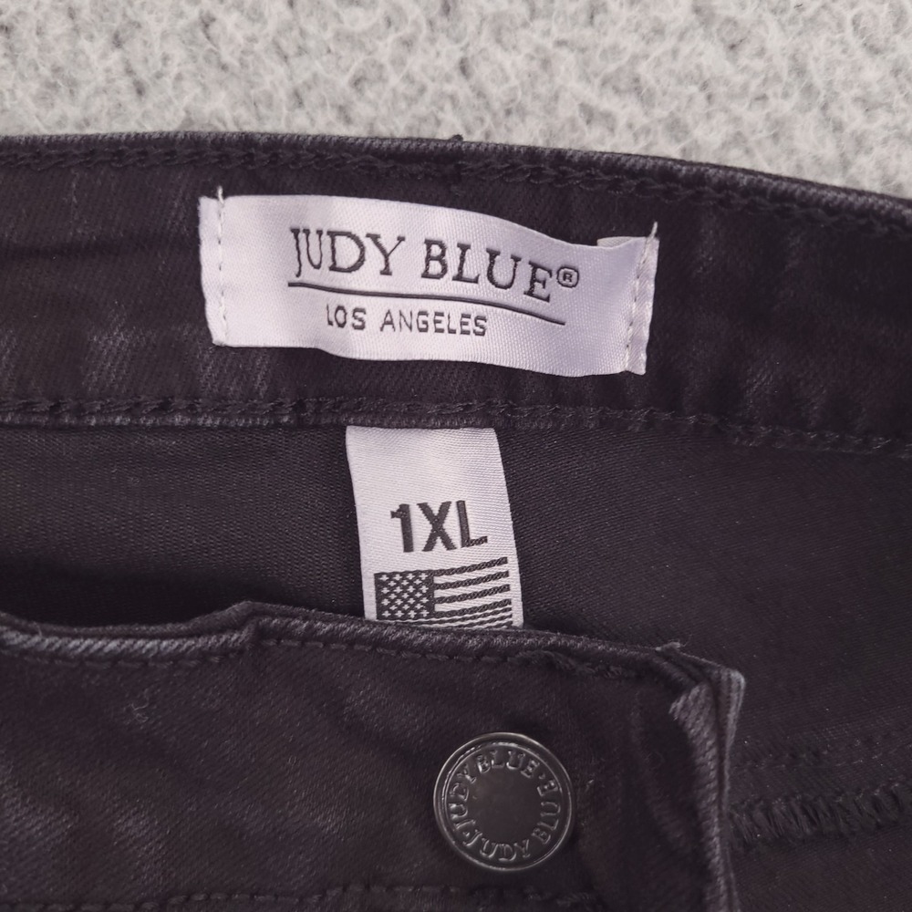 JUDY BLUE Jeans Size 1XL Skinny Fit Leopard Patch Black Stretch Denim - Picture 6 of 14